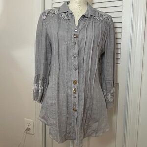 Embellished French Linen Shirt in Grey/Blue-Woman's Size 6 - charms for buttons
